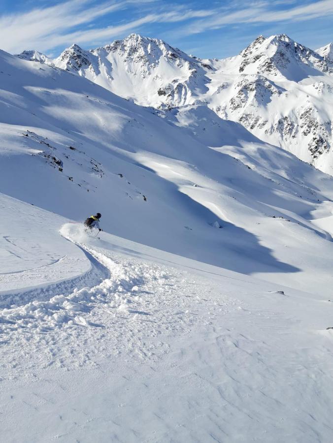 Your Basecamp! Roppen Exterior foto